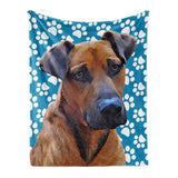 Personalized Pet Throw Blanket - Paw Pattern